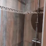 La Maison Blanche A Hermeton Sur Meuse Hastiere-par-dela