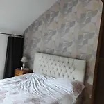 La Maison Blanche A Hermeton Sur Meuse