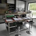 Rum i privatbostad La Maison Blanche A Hermeton Sur Meuse