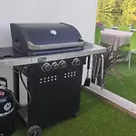 La Maison Blanche A Hermeton Sur Meuse *