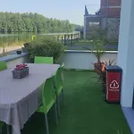 منزل للإقامة La Maison Blanche A Hermeton Sur Meuse *