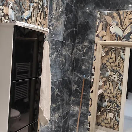 La Maison Blanche A Hermeton Sur Meuse Homestay szállás *