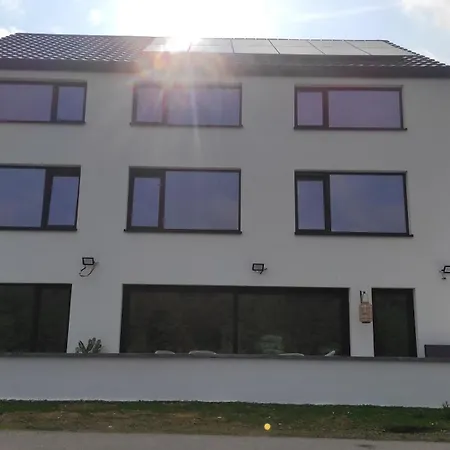 Accommodatie bij particulieren La Maison Blanche A Hermeton Sur Meuse *