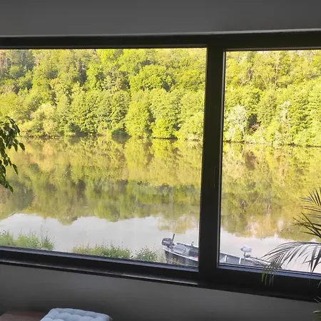 Accommodatie bij particulieren La Maison Blanche A Hermeton Sur Meuse *