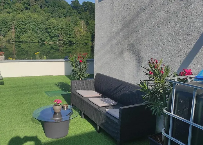 Homestay szállás La Maison Blanche A Hermeton Sur Meuse *