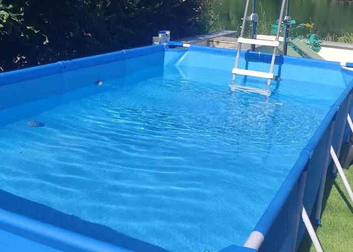 La Maison Blanche A Hermeton Sur Meuse * Hastière-par-delà